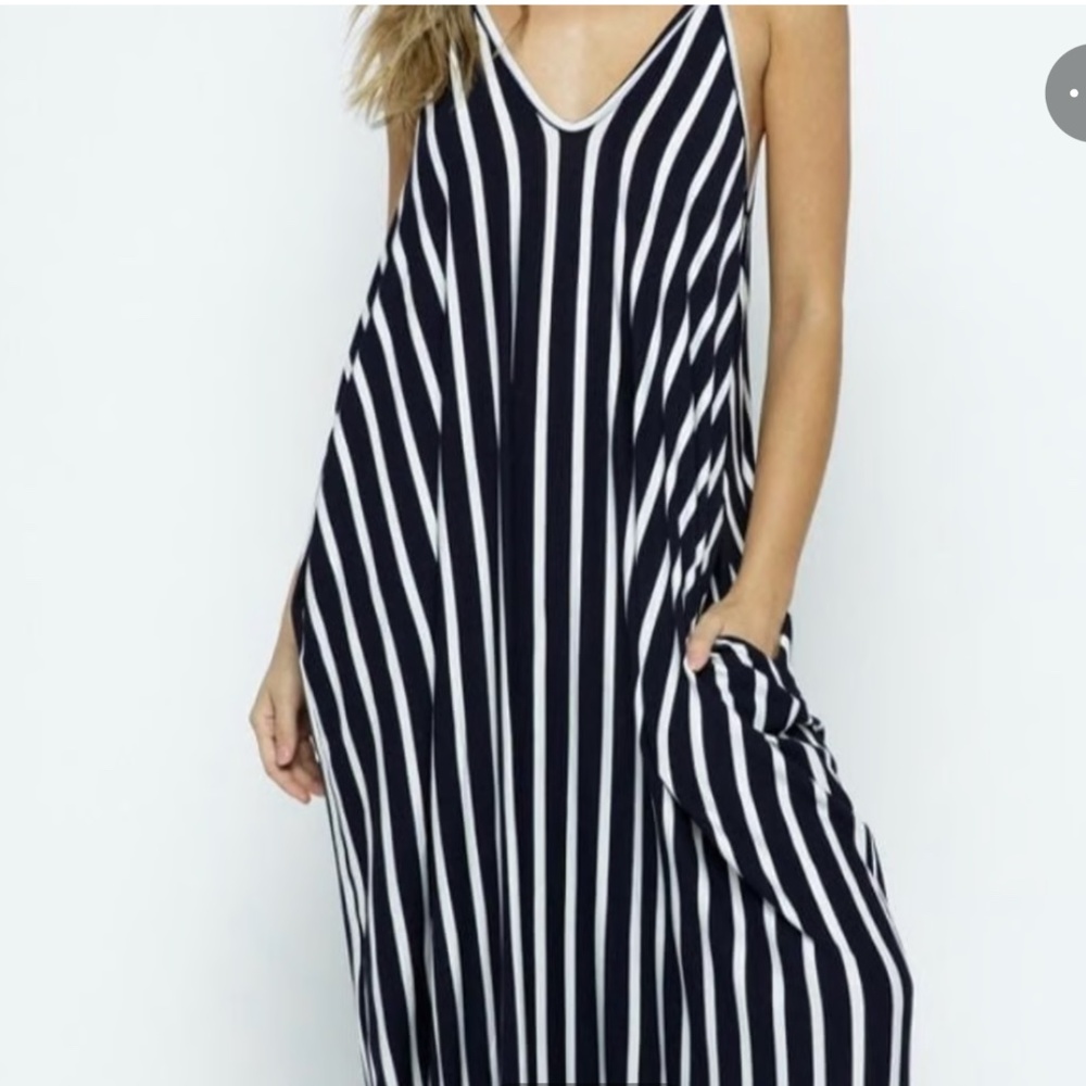 Maxi Dress - Picture 5 of 5